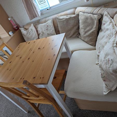 הוילה Saint Osyth Dotty By The Sea, 27 Bw, St Osyth Beach - Price Is Whole Caravan With Field Views מראה חיצוני תמונה