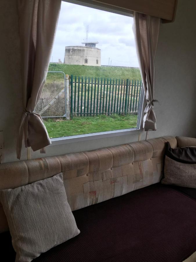 הוילה Saint Osyth Dotty By The Sea, 27 Bw, St Osyth Beach - Price Is Whole Caravan With Field Views מראה חיצוני תמונה